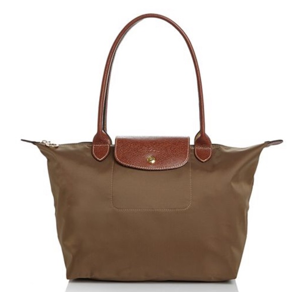 Longchamp Handbags - 🖤 {NWOT} Longchamp Le Pliage Tote